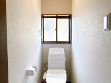 2階トイレ (内装)