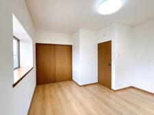 2階洋室8.5 (内装)